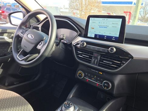 Used 2020 Ford Escape SE image 7