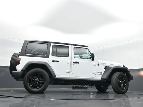 Certified 2019 Jeep Wrangler Unlimited Sport image 35