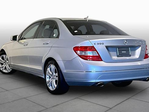Used 2010 Mercedes-Benz C 300 4MATIC Sedan image 11