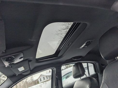 Used 2013 Chrysler 200 Limited image 10