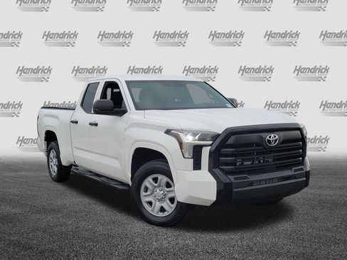 Used 2025 Toyota Tundra SR w/ SR Tow Package AWD/4WD image 2