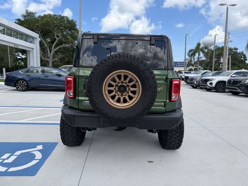 Used 2024 Ford Bronco Black Diamond AWD/4WD image 4