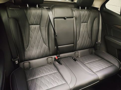 Used 2021 Buick Envision Avenir image 10