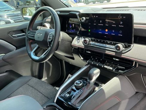 Used 2023 Chevrolet Colorado Z71 w/ Z71 Convenience Package 2 AWD/4WD image 15