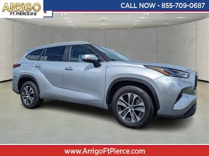 Used 2023 Toyota Highlander XLE