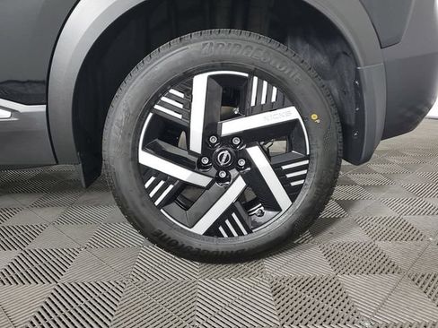 New 2026 Nissan Kicks SV w/ Cold Weather Package FWD image 11