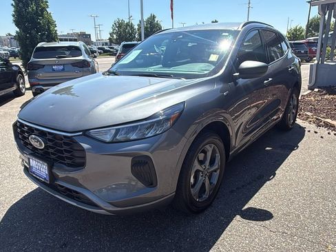 Used 2024 Ford Escape ST-Line image 3
