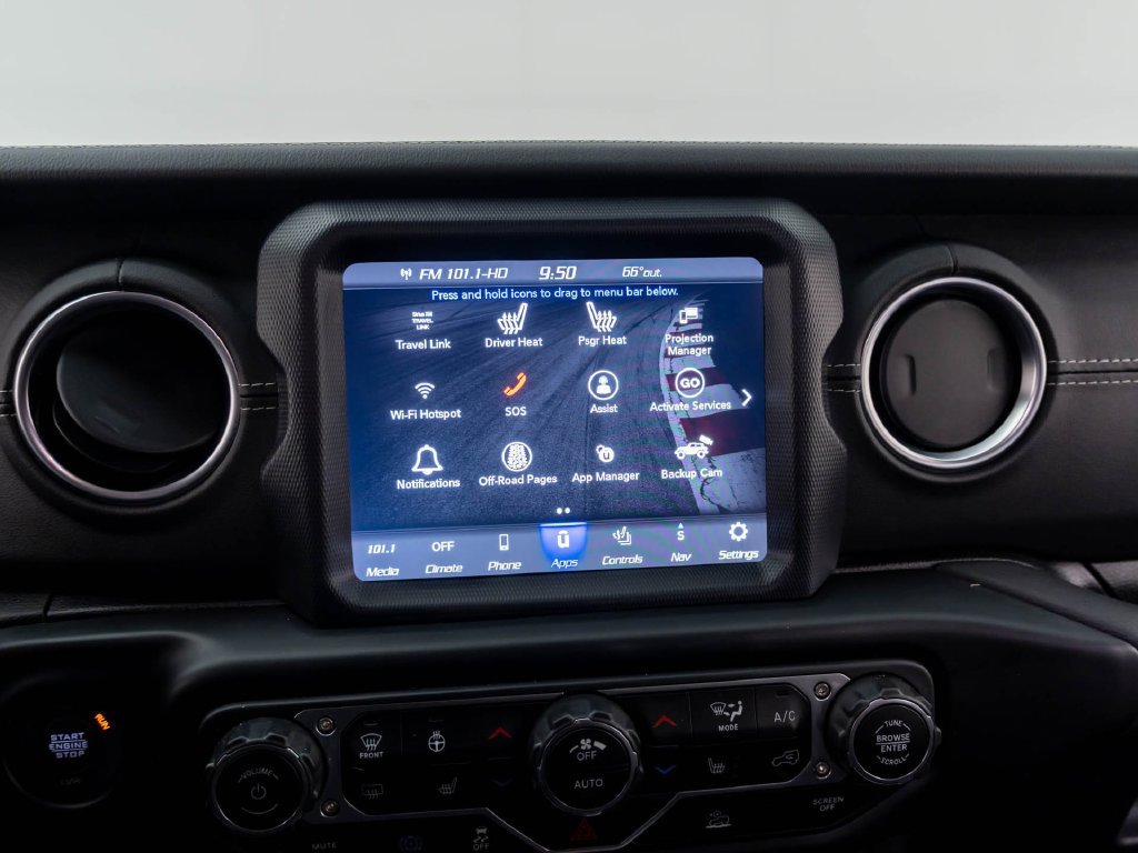 Used 2023 Jeep Wrangler Unlimited Sahara w/ Cold Weather Group AWD/4WD image 23
