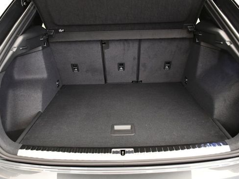 Used 2025 Audi Q3 2.0T Premium Plus w/ Premium Plus Package image 57