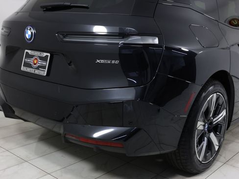 Used 2024 BMW iX xDrive50 w/ Premium Package AWD/4WD image 41
