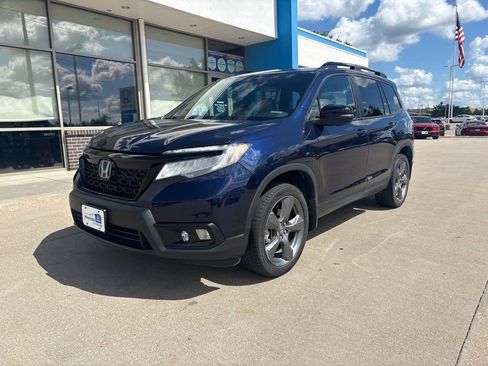 Certified 2020 Honda Passport Touring image 1