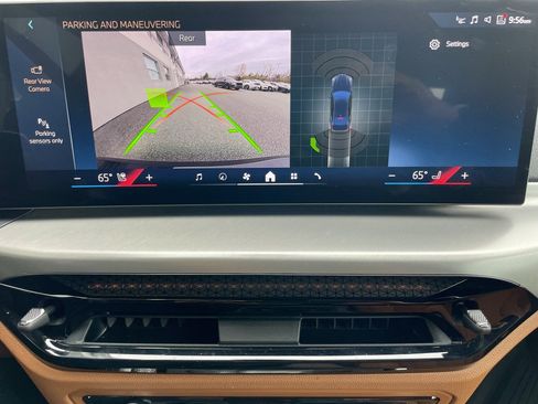 Used 2025 BMW 430i xDrive Coupe w/ M Sport Package image 28