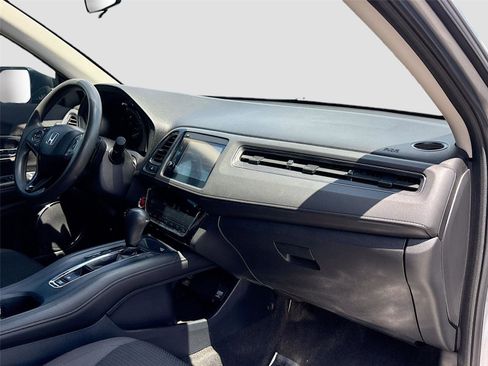 Used 2019 Honda HR-V EX image 28