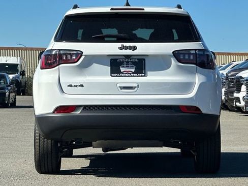 New 2026 Jeep Compass Latitude w/ Quick Order Package 29K image 5