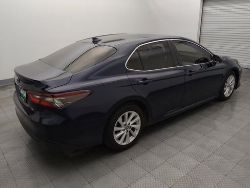 Used 2022 Toyota Camry LE FWD image 10