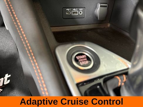 Used 2023 Nissan Sentra SR w/ SR Premium Package FWD image 18