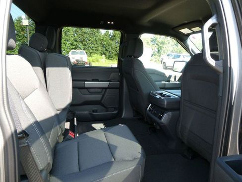 New 2026 Ford F150 XLT w/ XLT Black Appearance Package AWD/4WD image 12