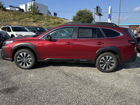 New 2025 Subaru Outback Limited image 6