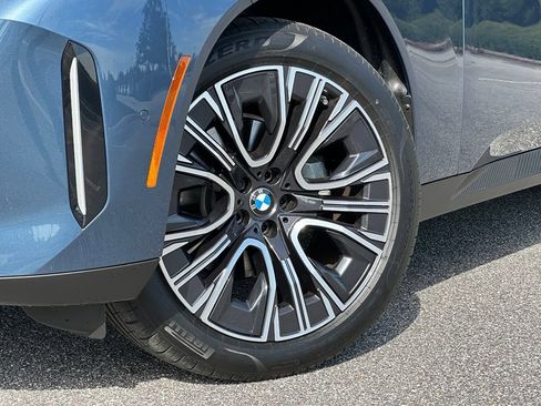 Used 2025 BMW X3 xDrive30i w/ Premium Package AWD/4WD image 9