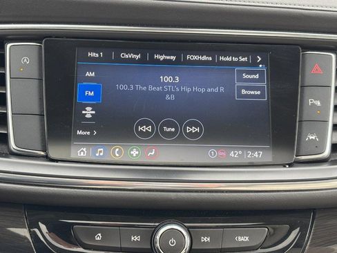 Certified 2023 Buick Enclave Essence w/ Experience Buick Package FWD image 21