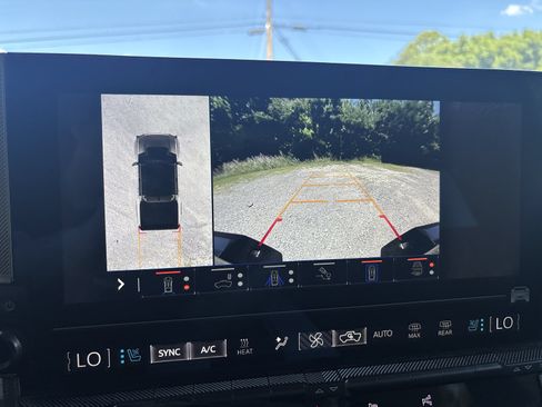 Used 2025 GMC Hummer EV 2X AWD/4WD image 20