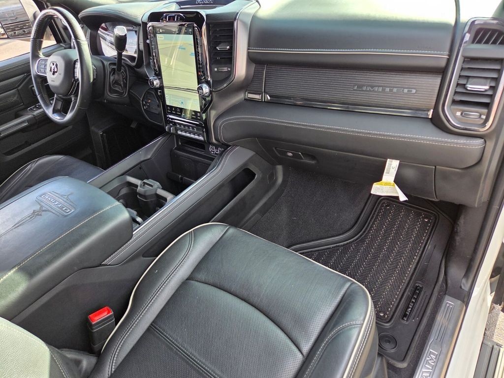 Used 2022 RAM 3500 Limited AWD/4WD image 20
