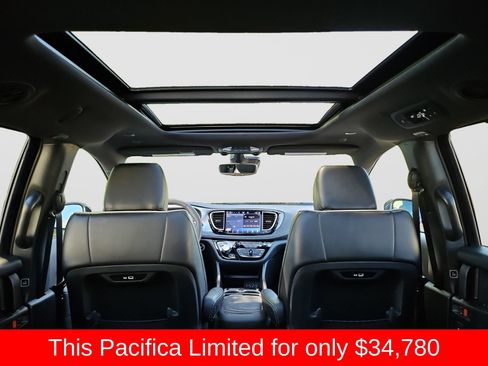 Used 2025 Chrysler Pacifica Limited FWD image 20