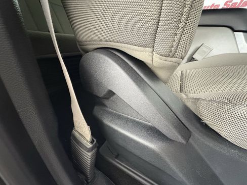 Used 2019 Ford F250 XLT w/ XLT Premium Package image 36