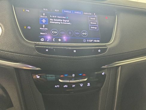 Used 2020 Cadillac XT5 Premium Luxury AWD/4WD image 22