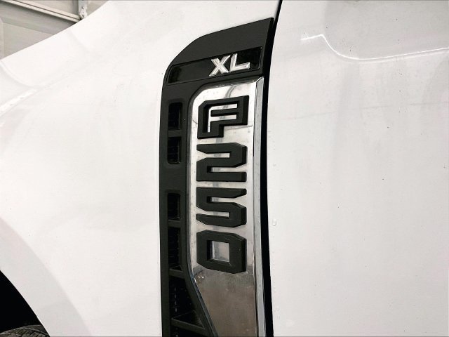 Used 2024 Ford F250 XL w/ FX4 Off-Road Package AWD/4WD image 13