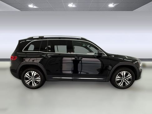 Used 2026 Mercedes-Benz GLB 250 image 7