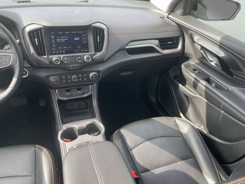 Used 2023 GMC Terrain AT4 AWD/4WD image 12