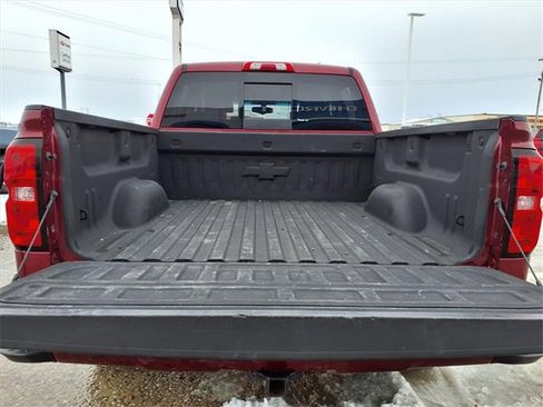 Used 2018 Chevrolet Silverado 1500 LT w/ All Star Edition image 24