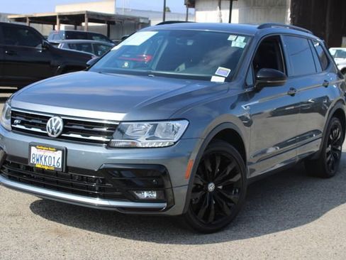 Used 2021 Volkswagen Tiguan SE R-Line FWD image 8