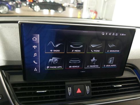 Used 2024 Audi Q5 2.0T Premium AWD/4WD image 18
