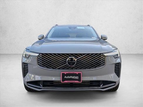 New 2026 Volvo XC90 T8 Ultra w/ Protection Package image 7