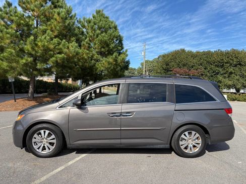 Used 2014 Honda Odyssey EX image 6