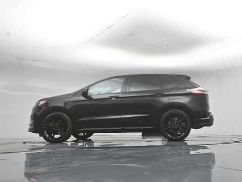 Used 2019 Ford Edge ST w/ Equipment Group 401A AWD/4WD image 51