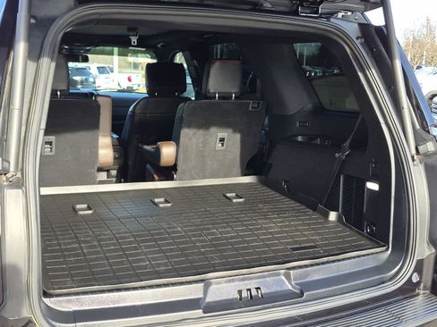 Used 2021 Ford Expedition King Ranch image 9