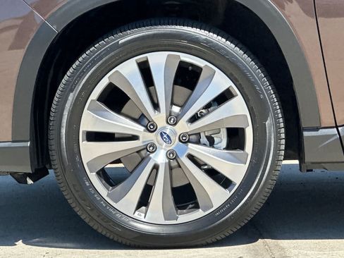 Used 2021 Subaru Ascent Touring AWD/4WD image 27