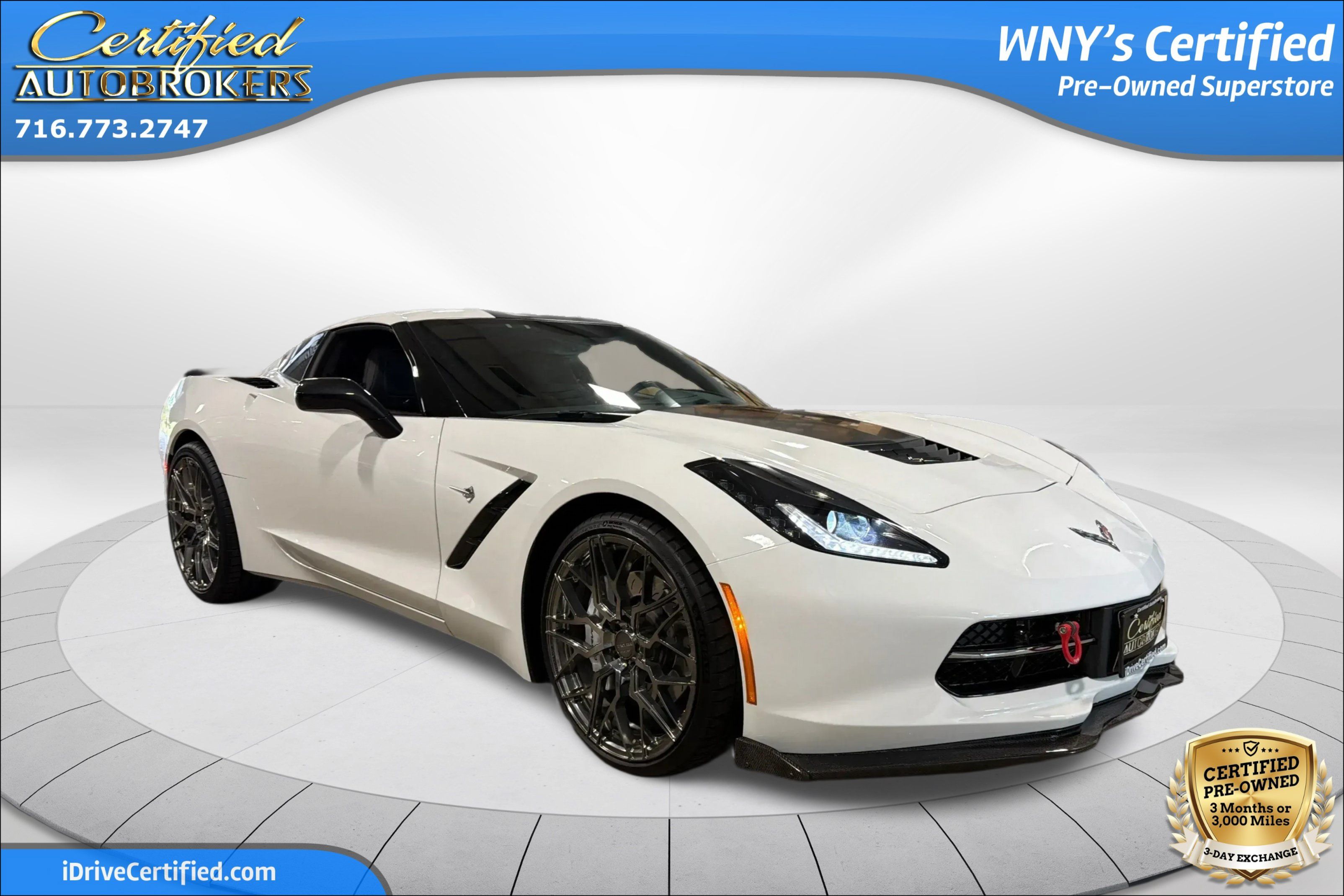 Used 2016 Chevrolet Corvette Stingray Coupe w/ 2LT Preferred Equipment Group RWD image 3