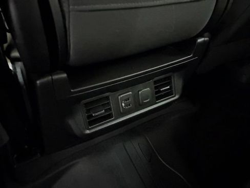 Used 2019 Chevrolet Silverado 1500 LT w/ All-Star Edition AWD/4WD image 21