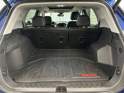 Certified 2022 GMC Terrain SLT w/ Infotainment Package II image 28