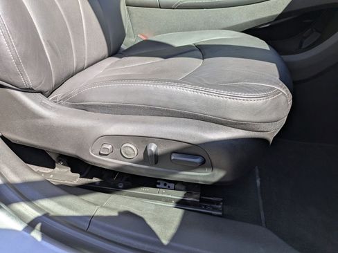 Used 2018 Buick LaCrosse Premium w/ Driver Confidence Package #2 image 27