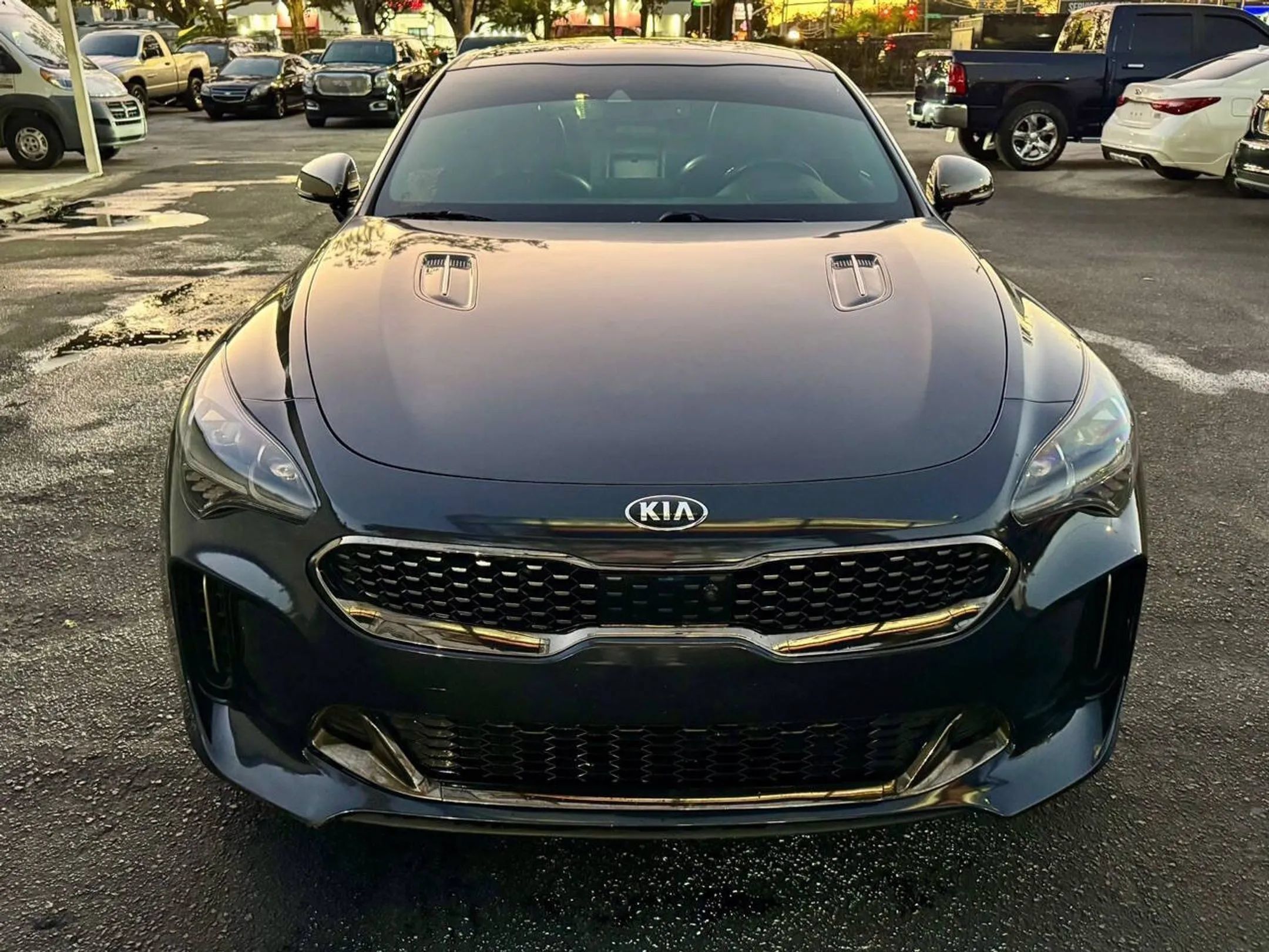 Used 2020 Kia Stinger GT2 AWD/4WD image 14