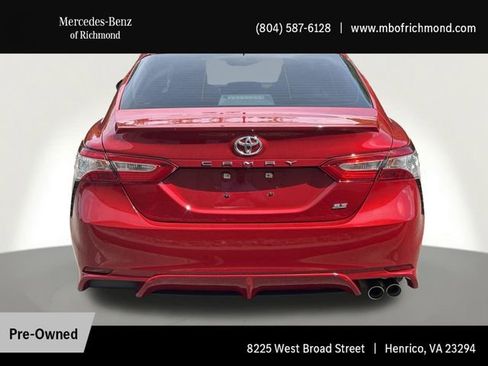 Used 2020 Toyota Camry SE w/ Convenience Package FWD image 12