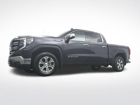 Used 2025 GMC Sierra 1500 SLT AWD/4WD image 37
