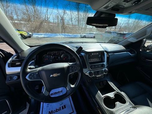 Used 2018 Chevrolet Tahoe LT w/ LT Midnight Edition image 19