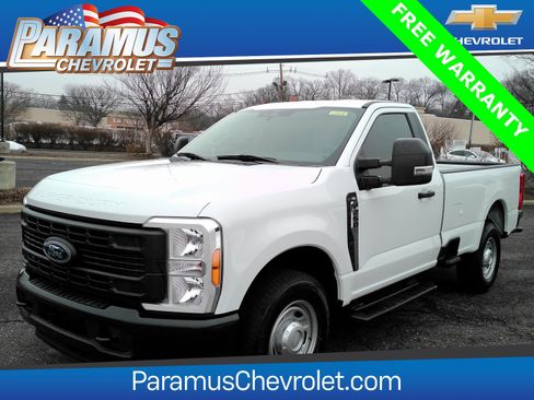 Used 2023 Ford F250 XL w/ Camper Package image 1