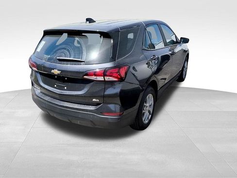 Certified 2022 Chevrolet Equinox LS AWD/4WD image 11